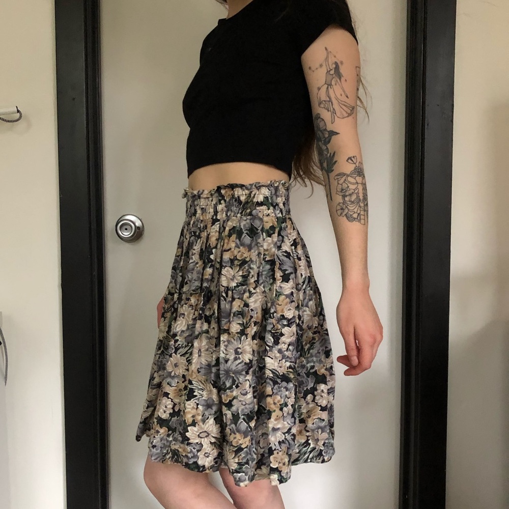 Vintage Floral High Rise Skirt
